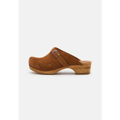 Afbeelding van Sanita HEDI OPEN Clogs, Dames, Maat: 38, Cognac Veloursleer