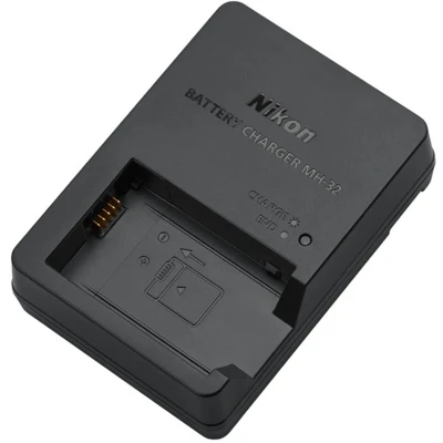 Afbeelding van Nikon MH 32 Digital camera battery AC