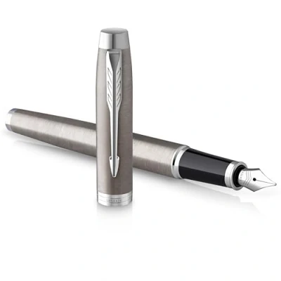 Image de PARKER IM stylo plume acier inoxydable avec finitions chrome pointe fine encre bleue coffret cadeau