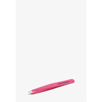 Afbeelding van Tweezerman Slant Tweezer Pretty in Pink Pincet Beautytasting