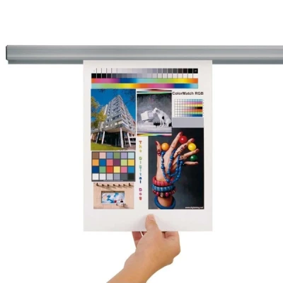 Image de Rail de présentation Grip a Strip Modèle mural Jalema