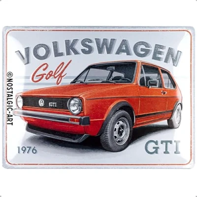 Afbeelding van VW Golf GTI 1976. Metalen wandbord in reliëf 30 x 40 cm.