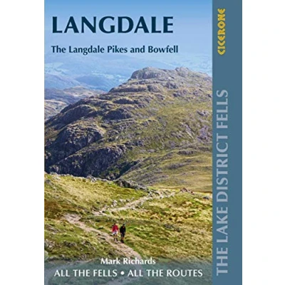 Afbeelding van Walking the Lake District Fells Langdale