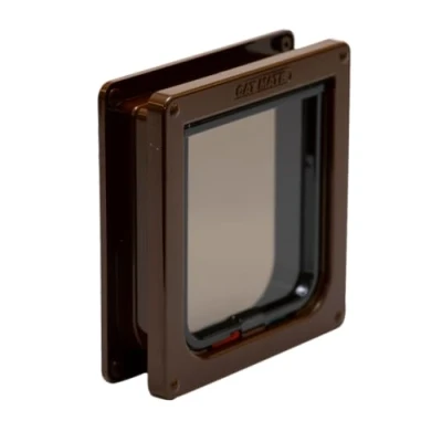 Image de Cat Mate Chatière à verrouillage 4 voies avec revêtement de porte jusqu&#039;à 50 mm, marron (235B)