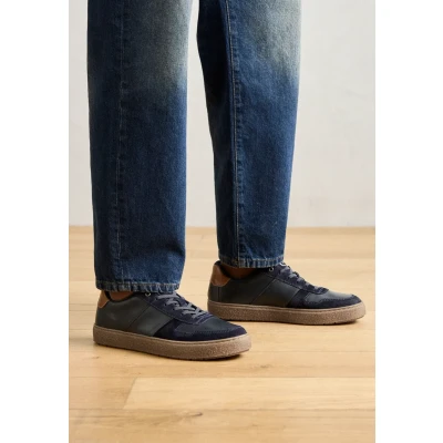 Afbeelding van bugatti 322 ap901 Sneakers voor heren, Donkerblauw