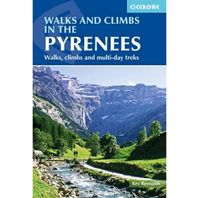 Afbeelding van Cicerone Walks and Climbs in the Pyrenees