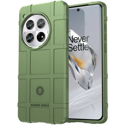 Afbeelding van iMoshion Hoesje Geschikt voor OnePlus 12 Siliconen Rugged Shield Backcover Donkergroen