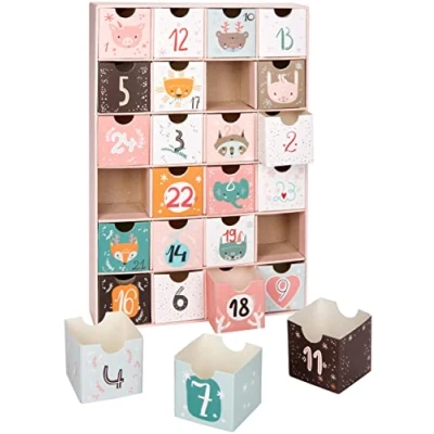 Afbeelding van BRUBAKER Adventskalender Animal Christmas Pink Kerstkalender met 24 Vakjes om zelf te vullen kleine Cadeautjes 32,5 cm hoog Karton