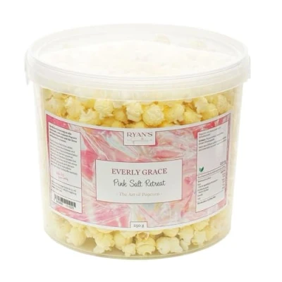 Afbeelding van Everly Grace popcorn Pink Salt Retreat, 250 g gezouten met avocado olie en roze zout uit onze fabriek in Augsburg, Duitsland