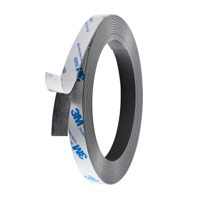 Afbeelding van 12,7mm (0,5 inch) Zelfklevende Magnetische Tape / Premium Magneetband 1mm dik Rol van 5 Meter
