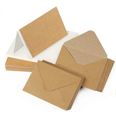 Afbeelding van Mocraft 60 dubbele kaarten met enveloppen en witte vellen van kraftpapier voor uitnodigingen, natuurlijk bruin