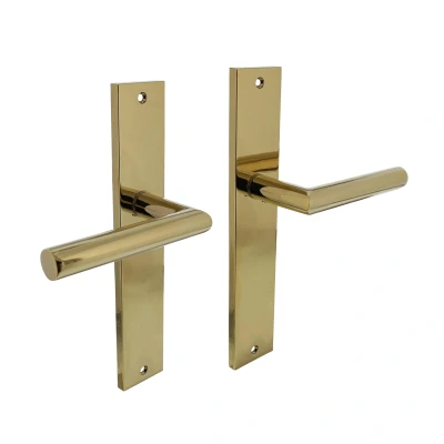 Afbeelding van Intersteel Deurkruk Bastian op schild 245x45 mm blind messing titaan PVD