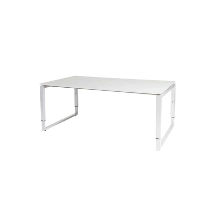 Afbeelding van Domino Plus vergadertafel, hoogte instelbaar (62 85cm) met 180x100cm &#039;zwevend&#039; krijtwit 25mm blad en wit (RAL9010) O poot frame