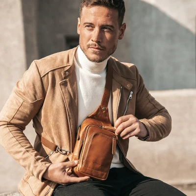 Afbeelding van The Chesterfield Brand Leren Crossbody Tas Cognac Riga
