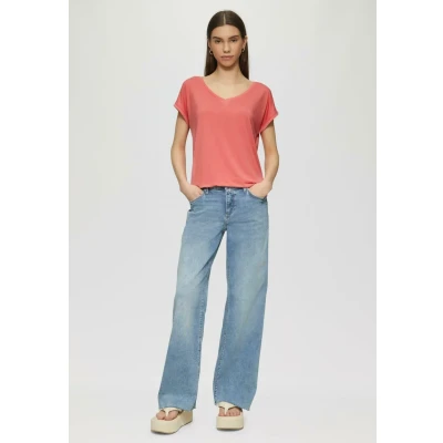 Afbeelding van Q/S designed by T shirt Maat M Vrouwen 3455 RED