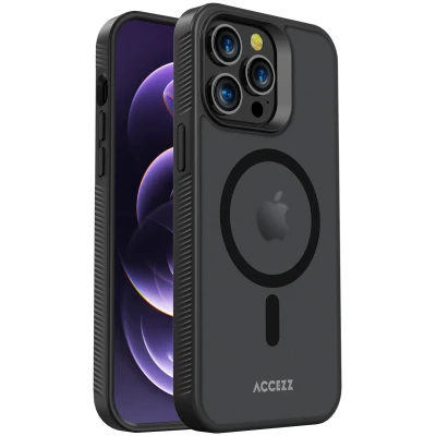 Afbeelding van Accezz Hoesje Geschikt voor iPhone 14 Pro Max Rugged Frosted Backcover MagSafe Zwart