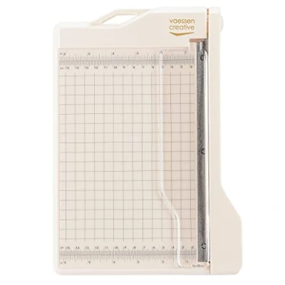 Afbeelding van Vaessen Creative Guillotine Papiersnijder Hefboomsnijmachine Snijden in maximaal A5 formaat Scrapbook Meetoppervlak 15,2 x 21,6 cm Wit