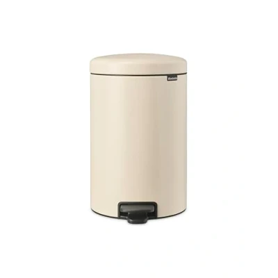 Image de Brabantia Poubelle à Pédale 20L NewIcon Moyenne pour la Cuisine Couvercle Soft Close Légère Seau Intérieur Amovible Antidérapant Beige 29 x 38 47 cm