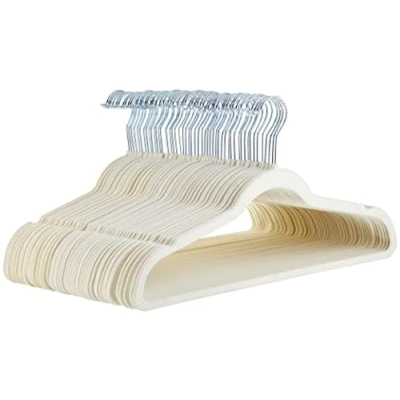 Afbeelding van Amazon Basics 50 stuks smalle en antislip kleerhangers voor overhemden, kostuums, ivoorkleur