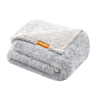 Afbeelding van Feandrea Hondendeken, waterafstotend, lange pluche deken voor kleine en middelgrote honden, katten, 127 x 102 cm, L, sherpa fleece, omkeerbaar, bescherming bank, schaduwgrijs PPB005G01