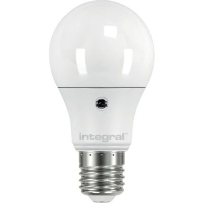 Afbeelding van E27 Standaard Schemersensor LED Lamp Extra Warm Wit (2700K) 5 Watt, vervangt 40W Halogeen Integral
