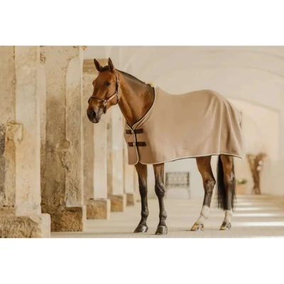 Afbeelding van Kentucky Horsewear Zweetdeken show vegan wool beige 140 6&#039;3
