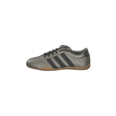 Afbeelding van adidas Chaussures Grand Court Lo pour femme, Cyber met./Carbon/Gum 3, 37 EU, Met Carbon Gum 1/3 EU