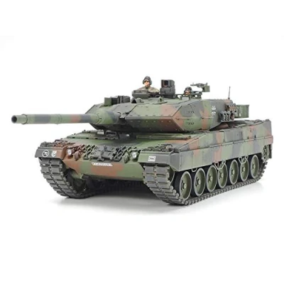Afbeelding van 1:35 Tamiya 35271 Bundeswehr Leopard 2A6 with 3 Figures Plastic Modelbouwpakket