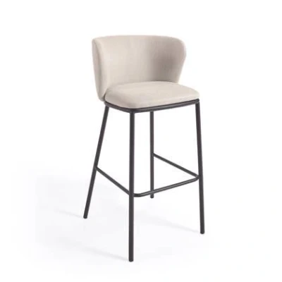 Afbeelding van Kave Home Ciselia kruk beige chenille en staal in zwart hoogte 75 cm
