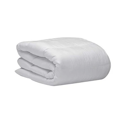 Image de Couette en fibre hypoallergénique Aloe vera , automne hiver, 300g/m². 180x220 cm Pikolin Home