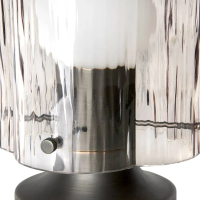 Afbeelding van Gubi tafellamp Seine, antiek messing, rookgrijs glas