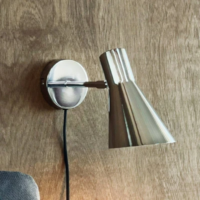 Afbeelding van Dyberg Larsen DL12 Wandlamp Chroom DybergLarsen