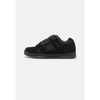 Afbeelding van DC Shoes STAG Unisex Sneakers laag, Maat: 48.5, Black/grey/red Leer en textiel