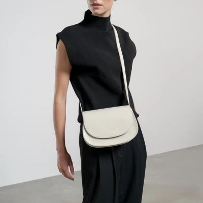 Image de Isabel Bernard Montmartre Madelon sac à bandoulière en cuir de naturel crème pour femmes