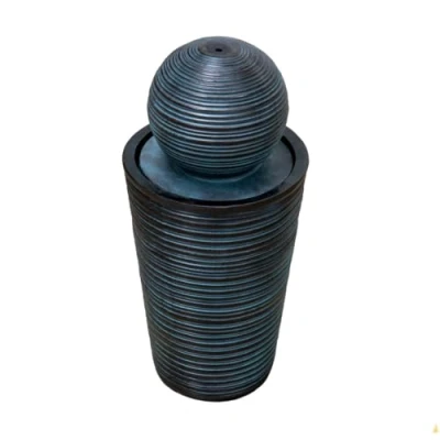 Afbeelding van Zonne energie aangedreven tuinfontein buiten tuin ornament decor patio zwarte hars vrijstaande bol ronde bal waterspel