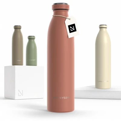 Afbeelding van LARS NYSØM &#039;Ren&#039; Roestvrijstalen drinkfles 750ml BPA vrije geïsoleerde waterfles 0,75 Liter Brick Red