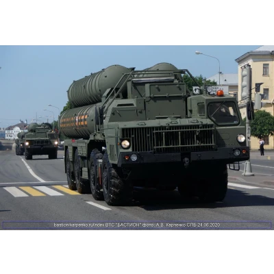 Afbeelding van 1:72 Zvezda 5068 Russian launch vehicle S 400 «Triumf» SA 21 Growler Plastic Modelbouwpakket