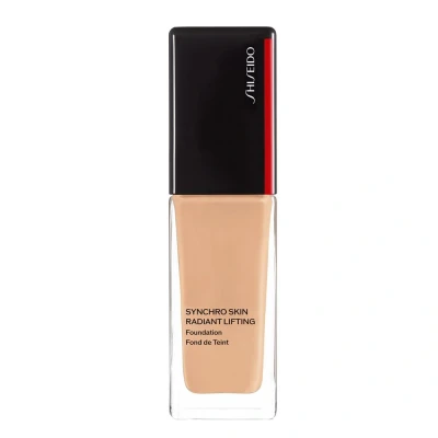 Afbeelding van Shiseido Synchro Skin Radiant Lifting 310 Silk Foundation 30ml