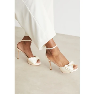 Afbeelding van kate spade new york Bridal BOW Sandalen met hoge hak, Dames, Maat: 38, Ivory Textiel