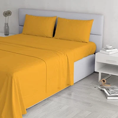 Afbeelding van Italian Bed Linen Elegante beddengoedset (laken 250 x 300, hoeslaken 170 200 cm + 2 kussenslopen 52 82 cm), geel, tweepersoonsbed