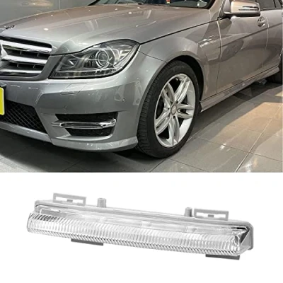 Afbeelding van LED dagrijverlichting links en rechts DRL compatibel met Mercedes C Klasse E SLK W204 S204 C180 C200 C220 C250 C300 C320 2007 2014 (links)