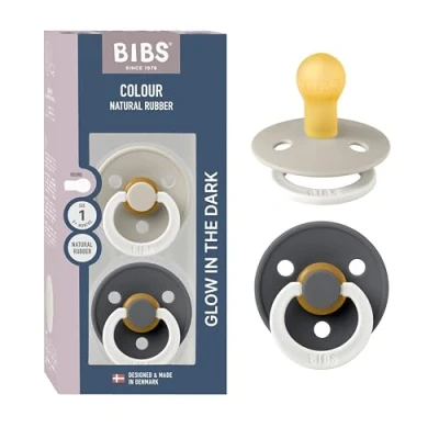Afbeelding van Bibs Sand/Iron Glow in the Dark 0 6 mnd 2 Stuks Fopspeen 110456