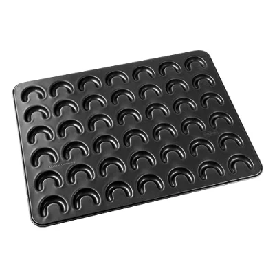 Afbeelding van Zenker vanillekipferl Bakblik voor 42 &amp; Hoorntjes, Koekjesbakvorm, Sjabloon Lekkere Kipferl, Kipferl Bakvorm, Praktische Kipferlplaat, X 32 cm, Hoeveelheid: 1 Stuk