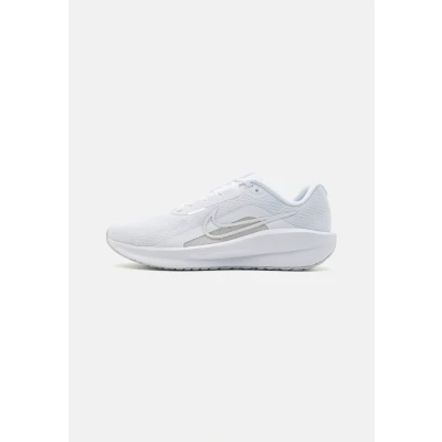 Afbeelding van Nike Performance Downshifter 13 Hardloopschoenen neutraal, Heren, Maat: 47, White/wolf grey Textiel/ synthetisch