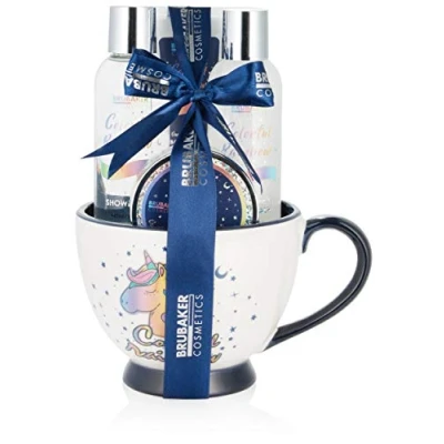 Afbeelding van BRUBAKER Cosmetics 5 Delige Eenhoorn Schoonheidsset Cadeautip Cadeau Idee Kleurrijke Regenboog met Vanille Lavendel Geur in XXL Koffiemok Blauw Wit Moederdag cadeautje