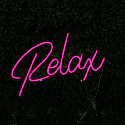 Afbeelding van LED Neon Verlichting Bord &quot;Relax&quot;, Incl. Adapter, 70x44cm, Roze