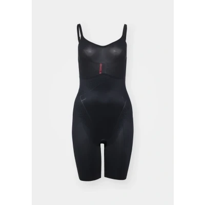 Afbeelding van SPANX dames Invisible Shaping corrigerende body in de kleur Zwart, maat: M