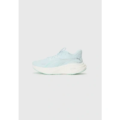Afbeelding van PUMA Magnify NITROâ¢ 3 Running Schoenen Women voor Dames, Maat 38