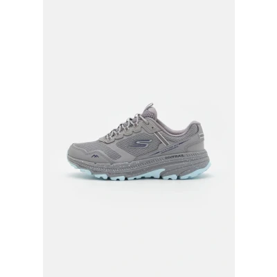 Afbeelding van Skechers GO RUN TRAIL HOOGTE 2.0 Ravine RAVINEFemme, grijs.