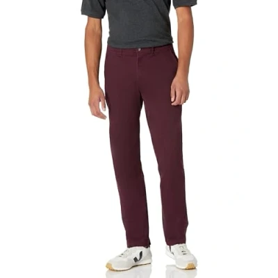 Image de Amazon Essentials Pantalon chino stretch décontracté, coupe athlétique (grandes tailles disponibles) Men&#039;s, Bordeaux, 32W / 31L
